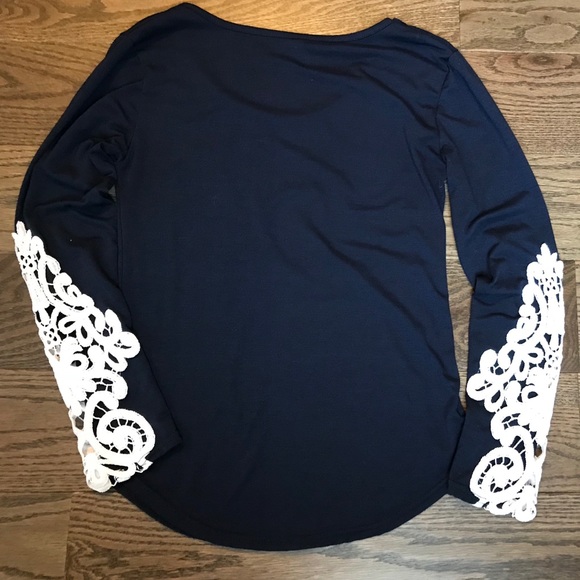 Navy long sleeve - Picture 2 of 2
